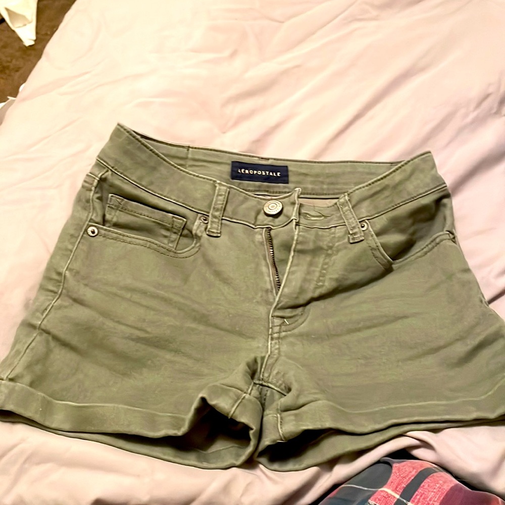 Aeropostale, size 0, army green shorts